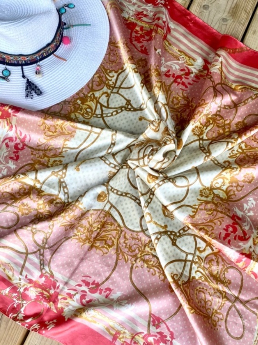 Lovely boho scarf/wrap w resort vacay beach hippy vibe